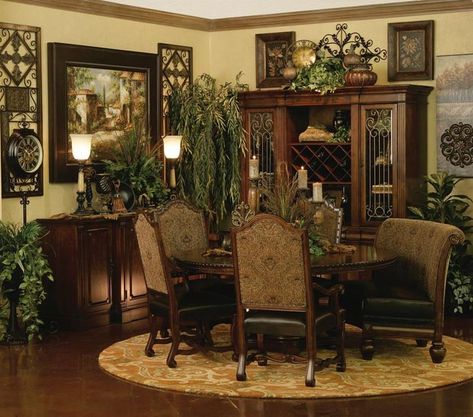 Formal Dining Room Decor, Tuscan Dining Rooms, Tuscany Decor, Tuscan Decor, British Colonial Decor, Tuscan Design, Mediterranean Home Decor, Tuscan House, Colonial Decor