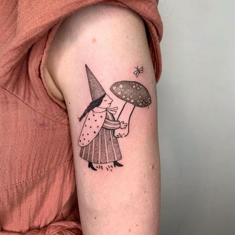 @lydia_sticks on Instagram: "The sweetest lil gnome for @taetakingontheworld the drawing used with permission from the artist @phoebewahl 💕 • • • #gnometattoo #finelinetattoo #savannahtattoo #gatattooers #qttr #lydiasticks" Mushroom Book Tattoo, Mushroom Cottage Tattoo, Tattoo Mushroom Lady, Mushroom And Gnome Tattoo, Traditional Gnome Tattoo, Mushroom Person Tattoo, Naked Mushroom Lady Tattoo, Gnome Tattoo, Gnome Drawing