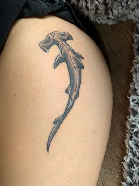 #hammerhead #shark #sharktattoo #thightattoo #womensthigh Hammerhead Tattoo, Shark Tattoo Ideas, Hammerhead Shark Tattoo, Hammer Tattoo, Mystical Tattoos, Beginner Tattoos, Shark Tattoo, Shark Tattoos, Flash Tattoo Designs