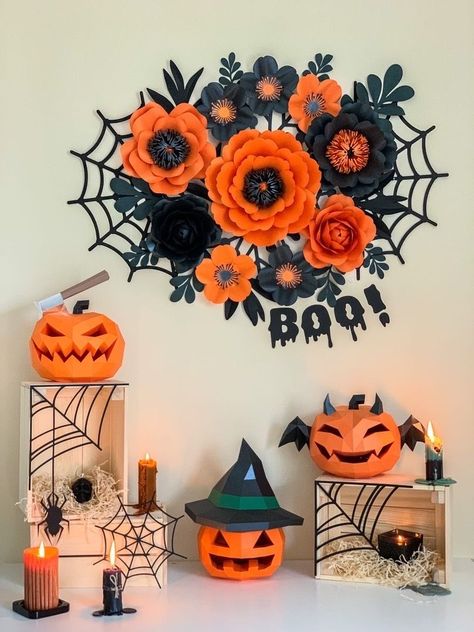 Cardstock Halloween Decorations, Halloween Paper Flowers Diy, Halloween Cricut Decor, Halloween Paper Flowers, Hallowen Crafts, Dekorasi Halloween, Floral Halloween, Halloween Bedroom Decor, Halloween Bedroom