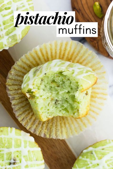 Pudding Mix Muffins, Easy Pistachio Muffins, Pistachio Pudding Muffins, Pistachio Cupcakes Pudding, Pistachio Breakfast Recipes, Pistachio Muffins Recipe With Pudding, Pistachio Pudding Dessert, Lemon Ricotta Muffins, Green Muffins