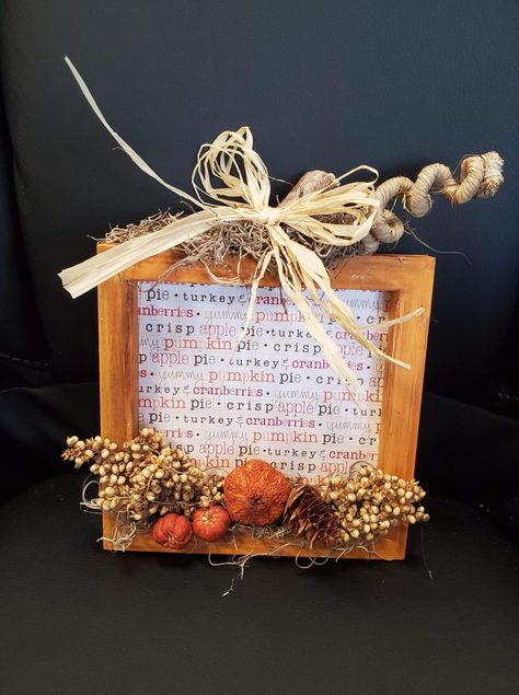 Oktoberfest Crafts, Pumpkins Crafts, Fall Diys, Fall Craft Fairs, Fall Wood Crafts, Beaded Frame, Fall Pumpkin Crafts, Fall Decor Diy Crafts, Neutral Fall Decor