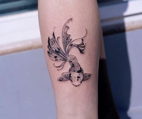 Oozy Tattoo, South Korean Tattoo, Insect Tattoos, Goldfish Tattoo, Husband Tattoo, Korean Tattoo, Wife Tattoo, Korean Tattoo Artist, Travel Tattoos