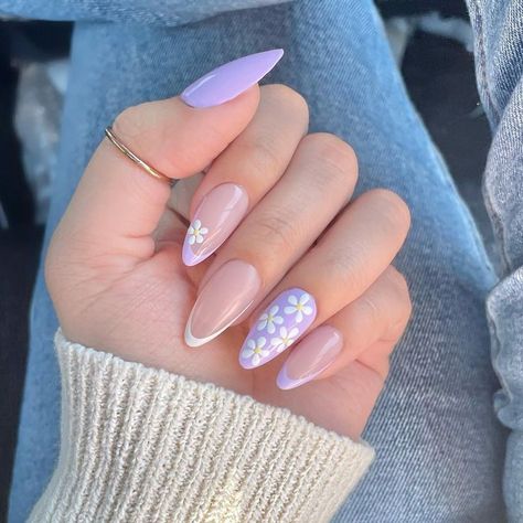 Cute Spring Nails, Nail Arts, Nail Designs Spring, Cute Nail Designs, Nail Trends, Best Acrylic Nails, Abstract Styles, Winter Nails, Trendy Nails