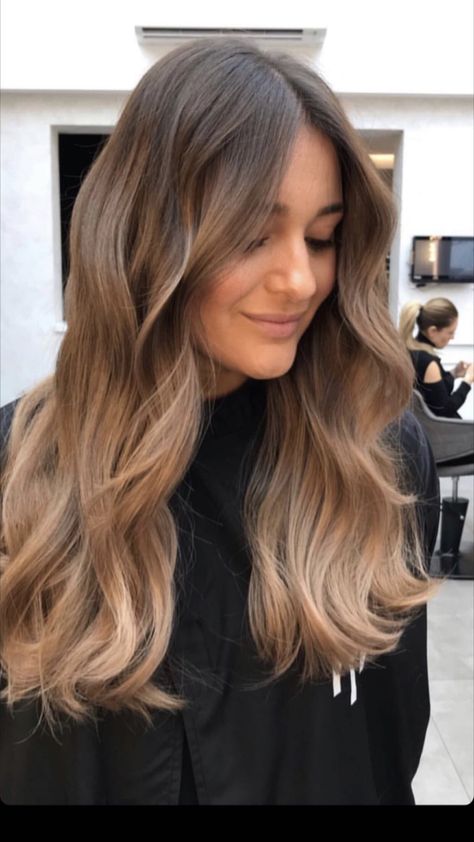 Balliage Hair Brunettes, No Money Piece Balayage, Beige Balayage On Dark Hair, Light Brown Ombre Hair, Sombre Blonde, Shatush Hair, Tousled Pixie, Textured Bobs, Light Brunette Hair