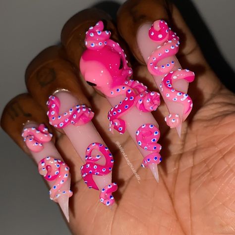 WHO RUN IT?! POLYGEL Lipstick shape nails 💕 I SCULPTED THIS ENTIRE OCTOPUS, MIXED THE COLORS MYSELF, PLACED THE SUCTION CUPS 1 by 1 🐙… | Instagram Lipstick Shape Nails, Lipstick Nails Shape, Octopus Nails, Weird Nails, Second Life Avatar, Lipstick Nails, Sculpted Nails, Shape Nails, Cute Nail Ideas