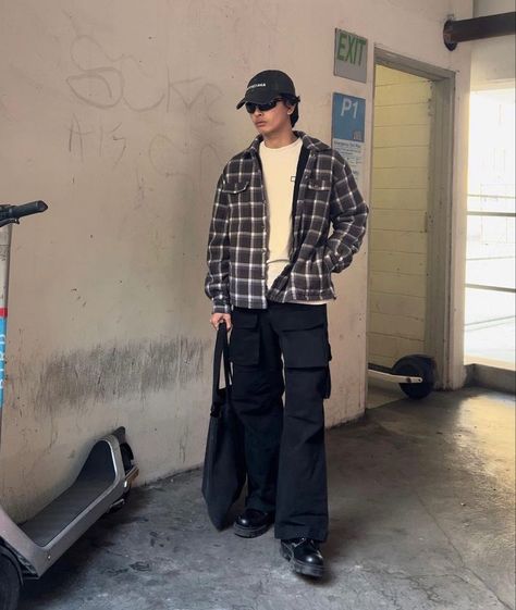 Flannels Outfit Men, Grey Flannel Outfit Men, Flanel Outfit Mens, Flanel Outfit Aesthetic Man, Flannel Shirt Outfit Men, Gray Flannel Outfit, Black Flannel Outfit Men, Blue Flannel Outfits Men, Blue Flannel Outfits