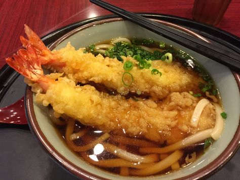 Japanese Udon noodles and Tempura shrimp. Perfect. Tempura Shrimp Aesthetic, Tempura Udon, Tempura Shrimp, Japanese Udon, Shrimp Tempura, Bento Recipes, Udon Noodles, Japan Food, Tempura