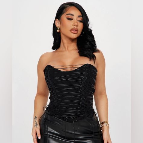 Brand New Stretch Material Strings Are Adjustable Dance Video, Fashion Nova Tops, Bustier Top, Corsets, Corset Top, Dance Videos, Things To Buy, Eye Candy, Fashion Nova