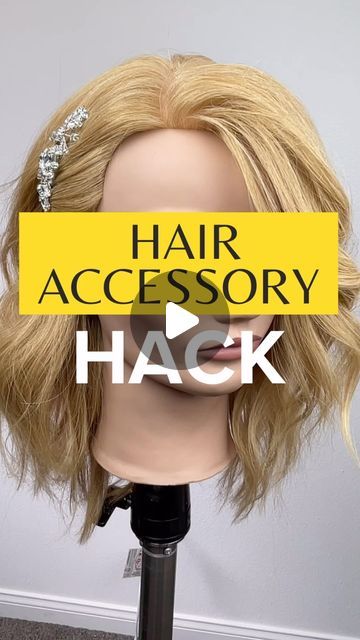 Rachel | BRIDAL HAIR EDUCATOR on Instagram: "💥I’m still on my accessories kick after my disastrous experience with my brides hair clip a few weeks back…🙁

Accessories are not as easy to put in a bridal style as one may think. (Neither is a veil… but that’s for another time)

Check out this tip that I JUST started doing to make it easier for those accessories on a pinned side 😉

Hope it helps 💛" Side Hair Clip, Bride Hair Clips, Back Accessories, Brides Hair, Veil Styles, Bridal Hair Clip, Hair Comb Wedding, Wedding Hair Pieces, Bridal Veil