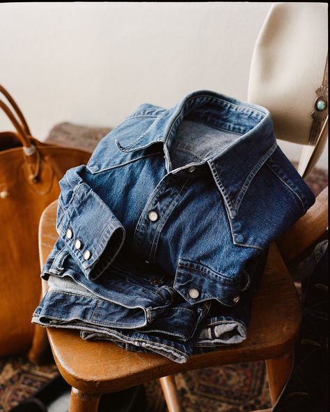 Denim – brycelandsco.co.uk Flatlay Fashion, Denim Inspiration, Flatlay Styling, American Denim, Rugged Style, Love Jeans, Clothing Photography, Leather Denim, Heritage Fashion