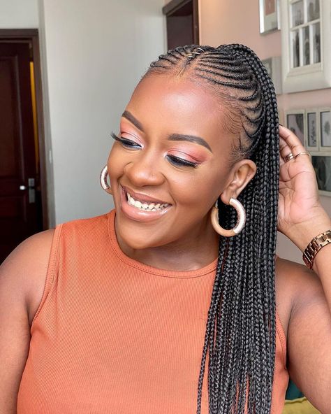 Trendy Braid Hairstyles For Black Women, Fulani Braids For Big Foreheads, Fulani Ponytail, Fulani Braids Ponytail, Big Fulani Braids, Zig Zag Fulani Braids, Fulani Braids With Design, Fulani Braids Hairstyles Designs, Fulani Cornrows