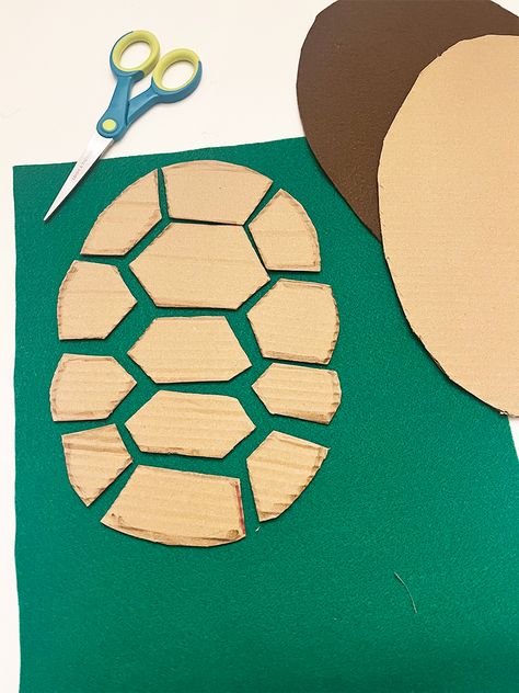 ninja turtle shell Ninja Turtle Sewing Pattern, Blue Ninja Turtle Costume, Franklin The Turtle Costume, Diy Turtle Costume For Kids, Diy Ninja Turtle Mask, Homemade Ninja Turtle Costume, Diy Ninja Turtle Shell, Ninja Turtles Family Costumes, Diy Turtle Shell