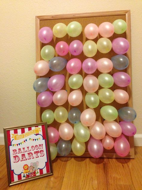 Balloon darts carnival game Use card board in place of cork board to save cost Balloon Darts, Party Games For Teenagers, Games For Teenagers, Diy Carnival Games, Carnival Booths, Fall Carnival, Diy Carnival, Kids Carnival, School Carnival