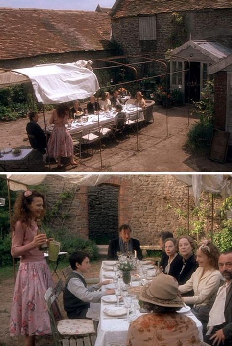 Chocolat Chocolat Movie Dinner Party, Chocolat Film Aesthetic, Chocolat Movie Aesthetic, Johnny Depp Chocolat, Chocolate Movie, Dinner Party Recipes, Movie Party, Movie Sets, About Time Movie