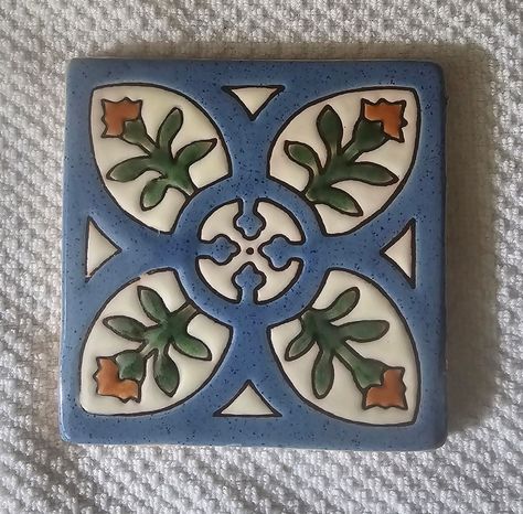 Celtic Rose, Talavera Art, Penny Mosaic, Tile Handmade, Tile Interior, European Tiles, Ceramic Floor Tile, Mexican Ceramics, Air Dry Clay Projects