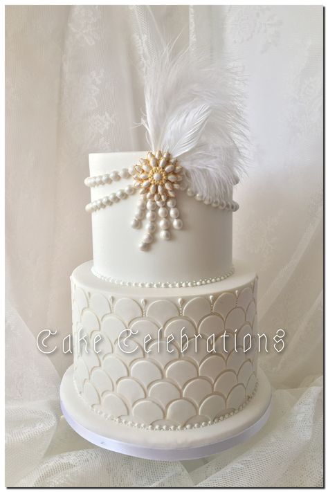 Art Deco cake for display. #wedding #cake #cakecelebrations #artdeco #feathers #pearls #fondant Art Deco Cakes, Art Deco Cake Birthday, Great Gatsby Cake Ideas, Gatsby Cakes, 1920s Wedding Cake, Great Gatsby Cake, Chanel Bridal Shower, Chanel Bridal, Gatsby Cake