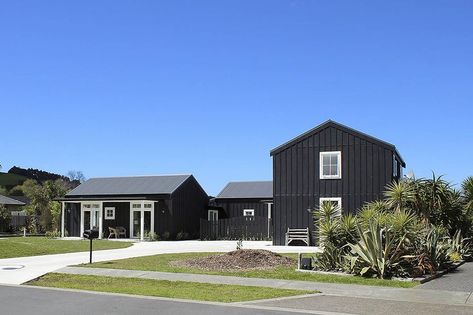 Black Barn House, Board And Batten Cladding, Black Home Exterior, Black Kitchen Decor, Black Houses, Pavilion Design, Black Barn, Barn Style House, Modern Barn