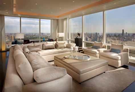 Manhattan Apartment Luxury, New York City Apartment Luxury, Luxury Apartments Interior, Luxury Apartment Building, Apartment Dining Room, Apartment Dining, Apartment Luxury, Manhattan Apartment, New York City Apartment