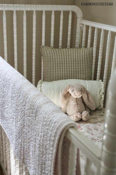 Nursery In Room Ideas, Swedish Country Nursery, Vintage White Crib Nursery Ideas, Cottage Farmhouse Nursery, Nursery Crib Decor, Shaker Style Nursery, Jellycat Nursery, Vintage Crib Nursery, Baby Crib Decoration Ideas