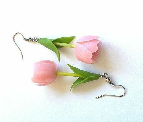 Tulips Earrings, Cercei Din Lut Polimeric, Tulip Earrings, Polymer Clay Flower Jewelry, Flowers Earrings, Earrings Polymer, Pola Kristik, Polymer Clay Jewelry Diy, Polymer Jewelry