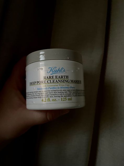 Kiehls Deep Pore Cleansing Mask, Kiehls Aesthetic, 2024 Board, Pore Mask, Mask Aesthetic, Cleansing Mask, Clean Girl Aesthetic, Pore Cleansing, Minimize Pores