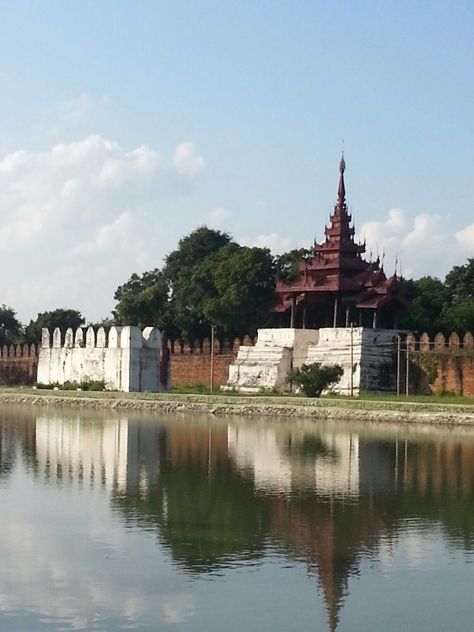 Mandalay Palace Mandalay City, Mandalay Palace, Myanmar Photo, Monywa, Myanmar Art, Album Layout, Photo Album Layout, Couples Drawings, Stitch Drawing