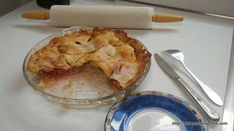 Apple Rhubarb Pie, Tapioca Recipe, Easy Rhubarb Recipes, Minute Tapioca, Strawberry Rhubarb Recipes, Tapioca Recipes, Rhubarb Recipes Crisp, Perfect Pie Crust Recipe, Pie Crust Top