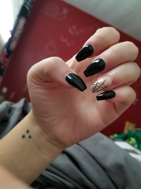 2017 Nails, Black Coffin Nails, Nails 2017, Coffin Shape, Coffin Shape Nails, Halloween 2017, Halloween Nails, Coffin Nails, Nail Design