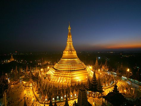 Shwe Dagon Myanmar Country, Myanmar Yangon, Bagan Temples, Naypyidaw, Pagoda Temple, Thailand Wallpaper, Shwedagon Pagoda, Photo Voyage, Yangon Myanmar