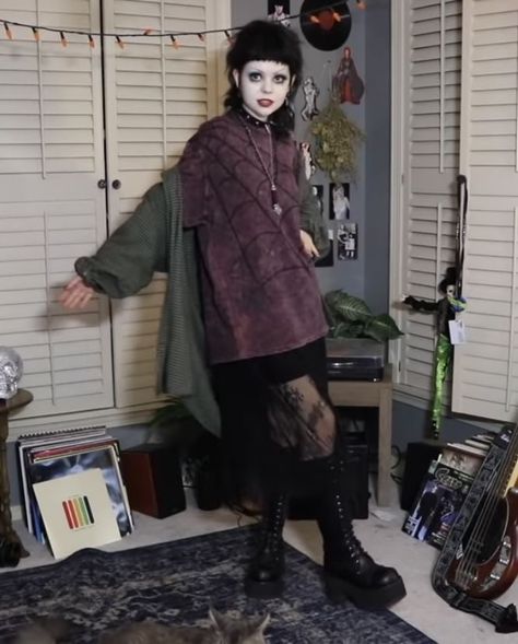 Pfp For People You Don’t Like, Nonbinary Goth Outfits, Goth Nonbinary Fashion, Alt Outfit Ideas Masc, Masc Goth Outfits, Mel Mercer, Grunge Outfit Ideas, Goth Grunge Outfits, Goth Outfit Inspo