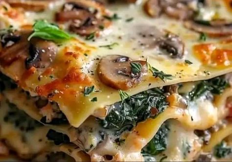 Grandma's favorite RecipesYummy���😋 | Chicken Mushroom and Spinach Lasagna recipe | Facebook Chicken Mushroom Spinach Lasagna Recipe, Chicken Mushroom And Spinach Lasagna, Chicken Mushroom Spinach Lasagna, Mushroom And Spinach Lasagna, Mushroom Lasagna Recipe, Spinach Lasagna Recipe, Spinach Mushroom Lasagna, Pasta Bakes, Soup Lovers