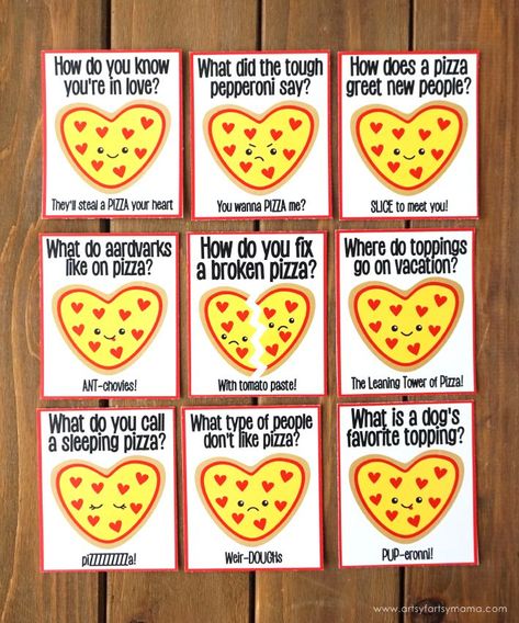 Nothing cheesy about it! Share your love of pizza this Valentine's Day with Free Printable Pizza Jokes! Pizza Jokes For Kids, Pizza Jokes Hilarious, Pizza Printable, Pizza Jokes, Card Puns, Printable Pizza, Pizza Meme, Valentines Day Pizza, Valentines Day Jokes