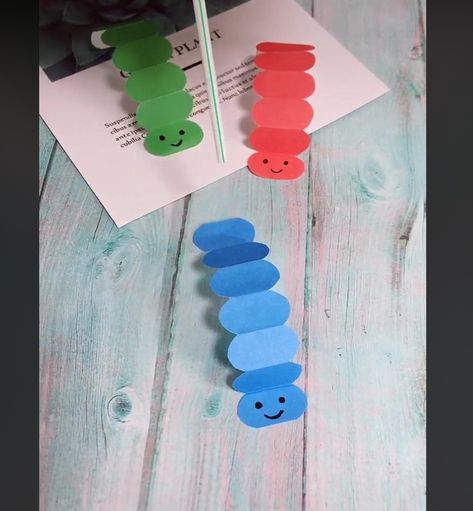 STEM caterpillar. Fold and cut, blow with straws. Great activity for Eric Carle unit. Caterpillar Race With Straw, Caterpillar Activity, Hungry Caterpillar Craft, Baby Boy Quilt Patterns, Capillary Action, Boys Quilt Patterns, Caterpillar Craft, Straw Crafts, April Crafts