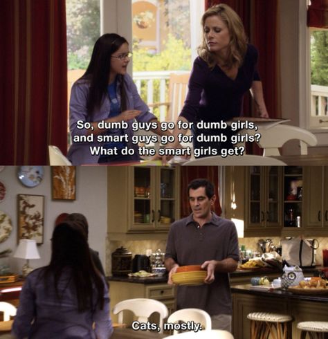 Quotes As Wallpaper, Modern Family Memes, Modern Family Tv Show, Modern Family Funny, Josh Radnor, Cat Memes Funny, Modern Family Quotes, Phil Dunphy, Family Quotes Funny