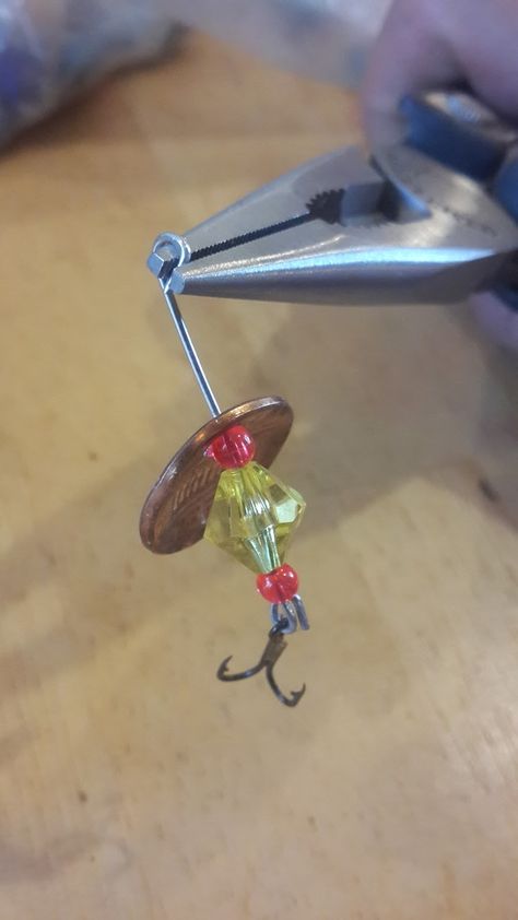 Homemade Fishing Lures, Diy Fishing Lures, Trout Fishing Tips, Bass Fishing Lures, Bass Fishing Tips, Lure Making, Grasshoppers, Fishing Diy, Crappie Fishing