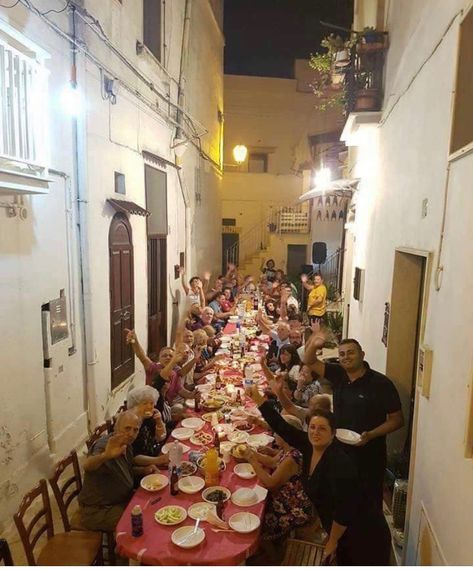 Tutti a Tavola ! Everyone at the table! Puglia Italy, Gap Year, Italian Summer, Northern Italy, European Summer, Summer Evening, Albania, Puglia, Family Dinner