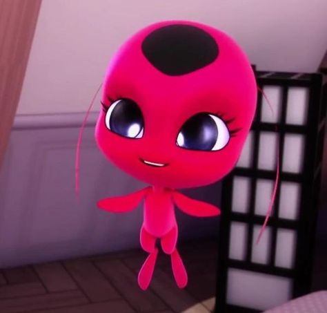 Ladybug Images, Tikki Miraculous, Tikki And Plagg, Ladybug Und Cat Noir, Tikki Y Plagg, Miraculous Ladybug Oc, Miraculous Wallpaper, Miraculous Ladybug Wallpaper, Marinette Dupain Cheng