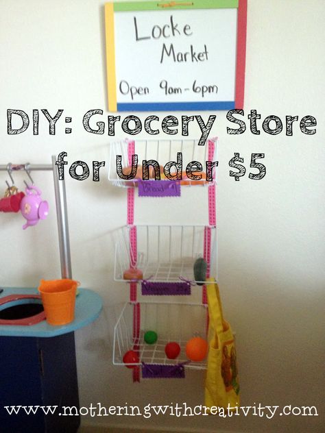 DIY Grocery Store for Under $5 (Using Dollar Store items! Diy Grocery Store, Kids Grocery Store, Grocery Store Dramatic Play, Pretend Grocery Store, Home Daycare Ideas, Play Grocery Store, Dramatic Play Preschool, Dramatic Play Area, Dramatic Play Centers