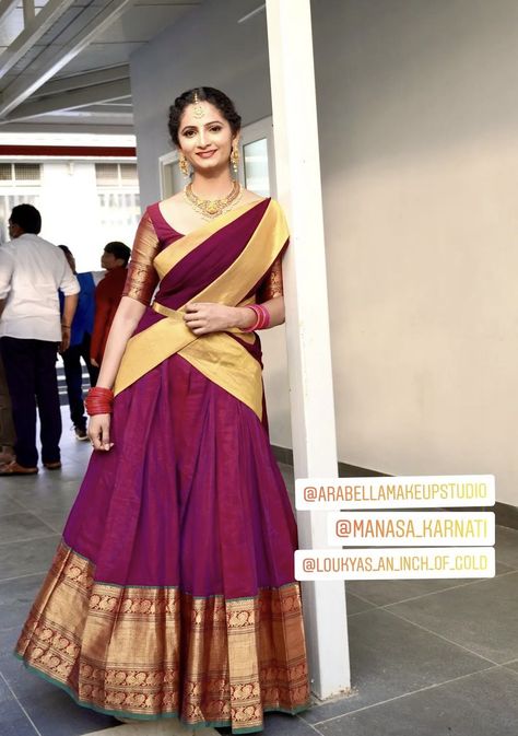 Narayanapeta Sarees Blouse Designs, Blouse Design For Half Saree, Narayanpet Half Sarees, Half Saree Wedding, Traditional Half Saree Designs, Ethnic Skirts, Banarasi Lehengas, Narayanpet Sarees, Sari Designs