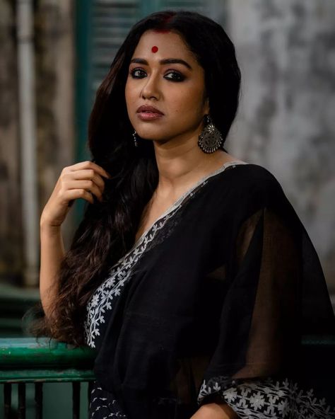 Sohini Sarkar, India Beauty, Saree, Style Inspiration, Actresses, Beauty