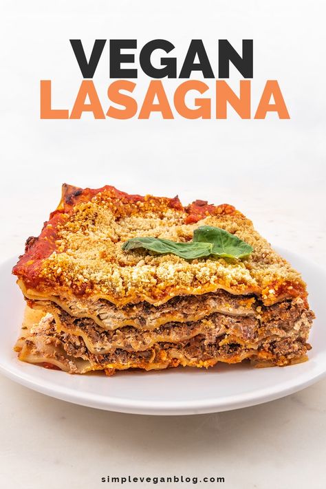 Vegan lasagna, a delicious and flavorful recipe made with simple ingredients. It's tasty, amazingly soft, cheesy and so comforting! #vegan #vegetarian #plantbased #lasagna #veganlasagna Vegan Ground Beef, Vegan Beef, Vegan Lasagna, Vegan Snack, Vegan Italian, Vegan Pasta, Lasagna Recipe, Vegan Foods, Allergy Friendly