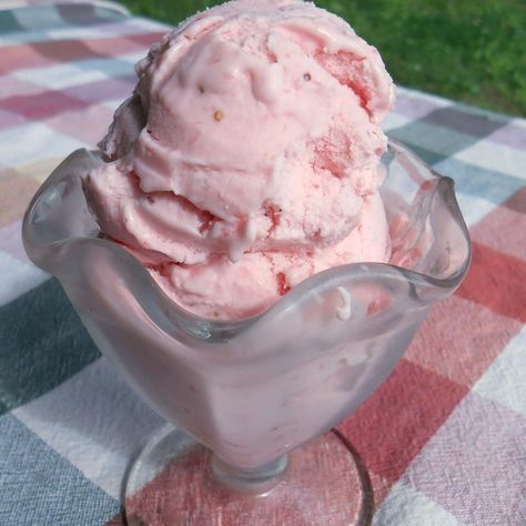 Chef John's Strawberry Ice Cream Recipe | Allrecipes Strawberry Rhubarb Pie Recipe, Homemade Strawberry Ice Cream, Strawberry Ice Cream Recipe, Cuisinart Ice Cream, Cuisinart Ice Cream Maker, Strawberry Dessert Recipes, Fruit Ice Cream, Ice Cream At Home, Frozen Custard