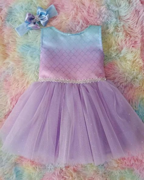 Vestido Sereia Fundo do Mar Menina Luxo | Elo7 Produtos Especiais Underwater Birthday, Mermaid Birthday Party Decorations, Mermaid Theme, Mermaid Birthday Party, Mermaid Birthday, Baby Boy Shower, 2nd Birthday, Birthday Party Decorations