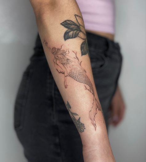 Mermaid Fine Line Tattoo, Line Mermaid Tattoo, Tarot Tattoo, Woman Tattoo, Mermaid Tattoo, Fine Line Tattoos, Line Tattoos, Fine Line, Ocean Inspiration