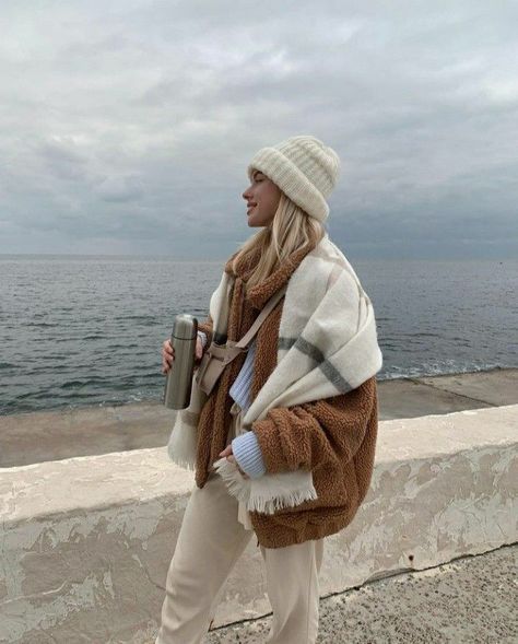 Winter Mode, Winter Fits, Cold Weather Outfits, Elegantes Outfit, Sporty Chic, Mode Inspo, Outfit Inspo Fall, 여자 패션, 가을 패션