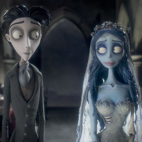 Ide Halloween, Victor Corpse Bride, Tim Burton Personajes, Corpse Bride Movie, Corpse Bride Art, The Corpse Bride, Emily Corpse Bride, Tim Burton Corpse Bride, Tim Burton Art