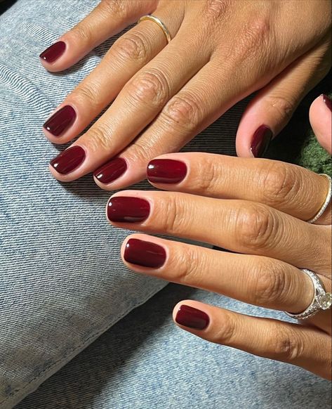 Kutek Disney, Dark Red Nails, Wine Nails, Nagel Tips, Smink Inspiration, Makijaż Smokey Eye, Burgundy Nails, Thanksgiving Nails, Red Nail