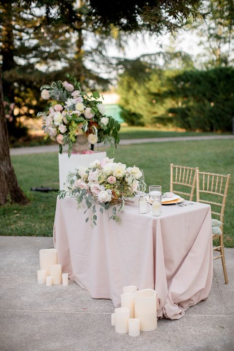 Blush | Spring Wedding | Pink Wedding | Park Winters Wedding | Northern California Wedding Venue | Spring Wedding | Outdoor Wedding Reception Pink Tablecloth Wedding, Spring Wedding Pink, Spring Wedding Outdoor, Blush Tablecloth, Blush Spring Wedding, Venue Decor Ideas, Northern California Wedding Venues, Tablecloth Wedding, Pink Tablecloth