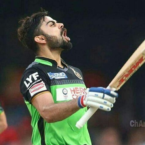 And yes, no wonder! The green army's captain makes me die everyday for him! Virat Kohli Ipl, Virat Kohli Beard, Kohli Hairstyle, Virat Kohli Hairstyle, Men Fade Haircut Short, Student Apps, Ipl Match, Childhood Images, Virat Kohli And Anushka